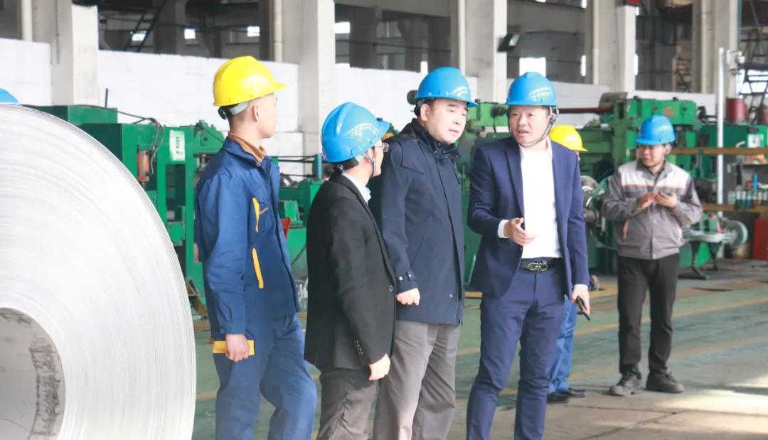參觀無錫鑄造廠不銹鋼加工中心 參觀無錫鑄造廠不銹鋼加工中心