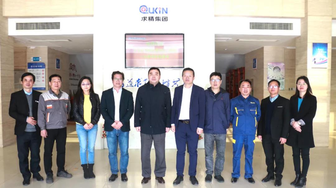 求精集團與上工申貝集團合影留戀 求精集團與上工申貝集團合影留戀